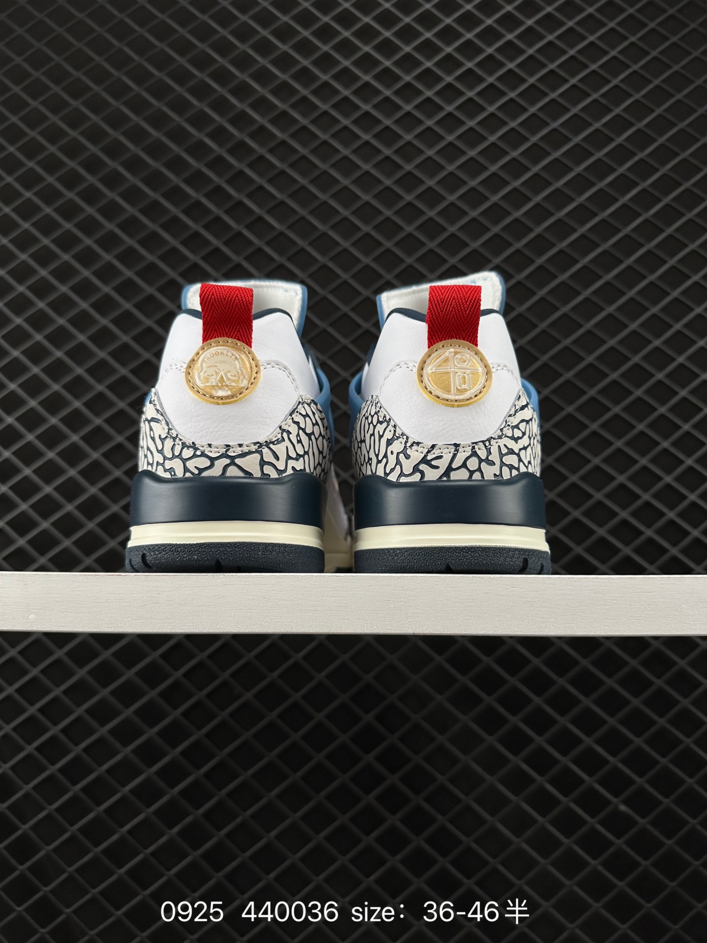 Jordan Spizike Low AJ